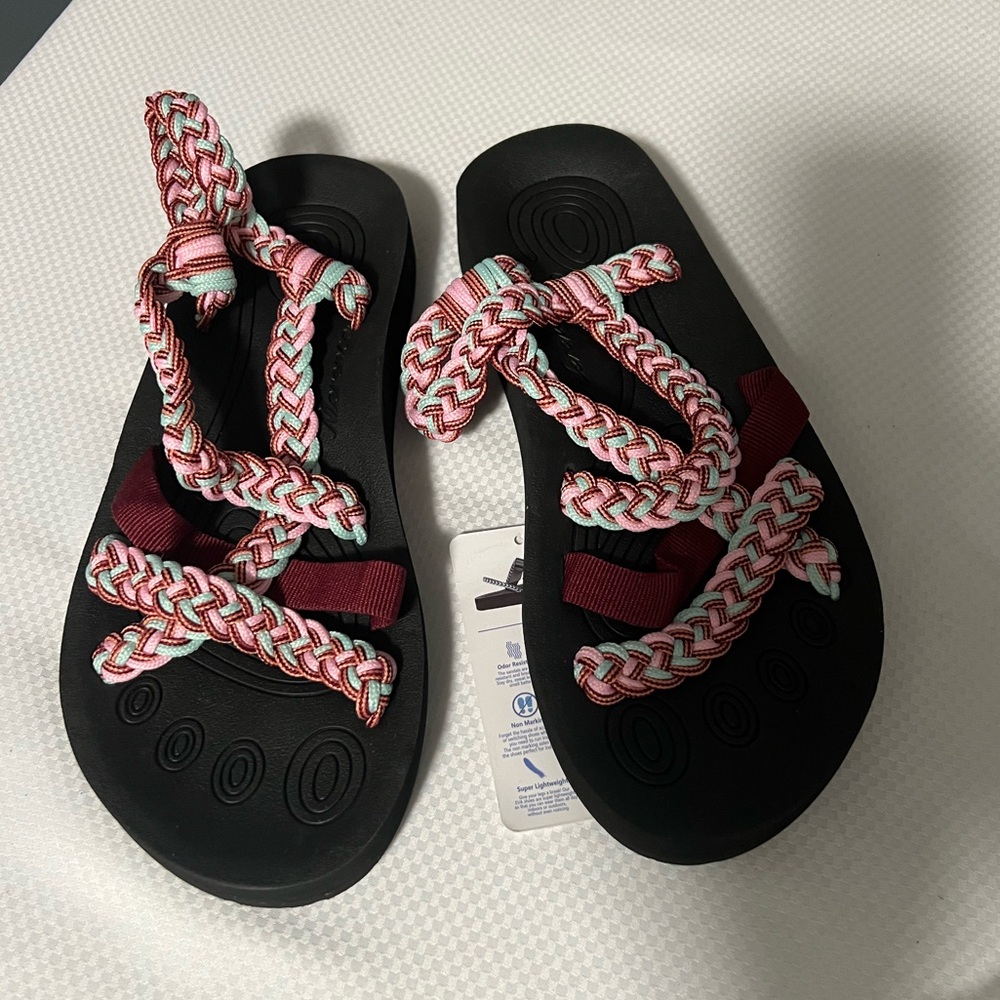 NEW MERENCE ROPE WOMENS SANDALS SIZE: 8